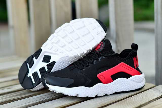 nike huarache blanche femme pas cher